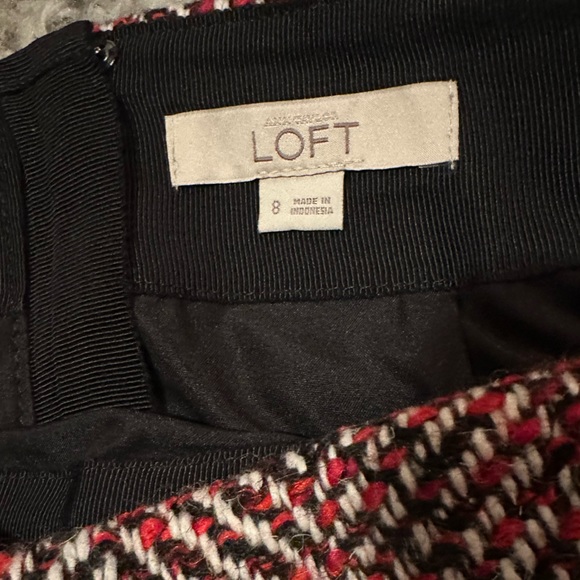 LOFT Skirt - Picture 3 of 3